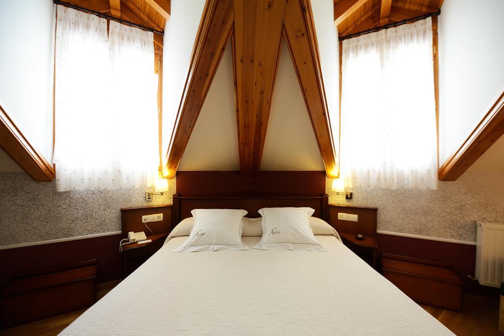 Hotel Abetos Torla Eksteriør bilde